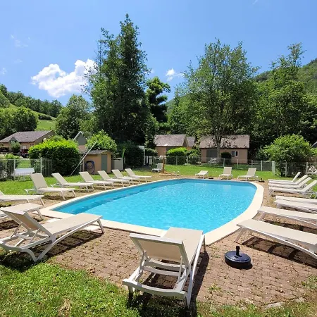 Village 17 Gites, Piscine, Restaurant , 2 Avec Spa, 3km De Conques