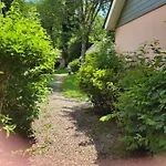 Village Nature, 19 Gites, Piscine, Jacuzzi Prive, Restaurant, A 4Km De Conques