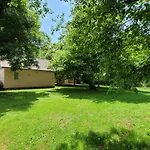 Village Nature, 19 Gites, Piscine, Jacuzzi Prive, Restaurant, A 4km De *