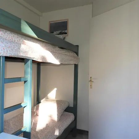 Holiday home Village 17 Gites, Piscine, Restaurant , 2 Avec Spa, 3km De *