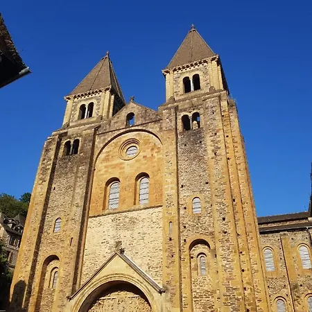 17 Gites Famille,Ou 2 Gites Avec Spa, Piscine, Restaurant, 4Km De Conques,Navette Sur Demande Prázdninový dům