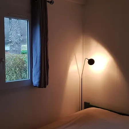 Village 17 Gites, Piscine, Restaurant , 2 Avec Spa, 4km De