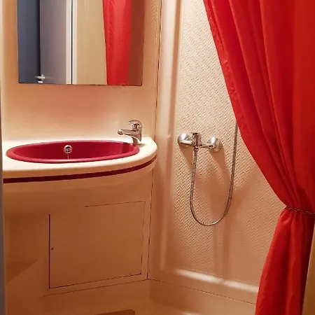 Village 17 Gites, Piscine, Restaurant , 2 Avec Spa, 4km De * Conques