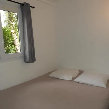 Vakantiehuis Village 17 Gites, Piscine, Restaurant , 2 Avec Spa, 4km De *