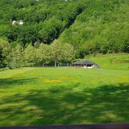 Village Nature, 19 Gites, Piscine, Jacuzzi Prive, Restaurant, A 4km De * 孔克