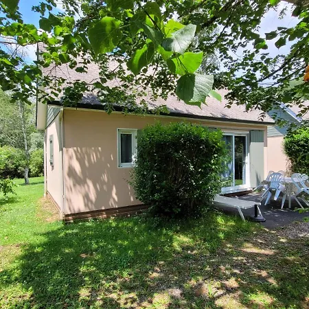 Village 17 Gites, Piscine, Restaurant , 2 Avec Spa, 3km De Holiday home