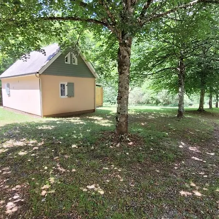 Village Nature, 19 Gites, Piscine, Jacuzzi Prive, Restaurant, A 4km De