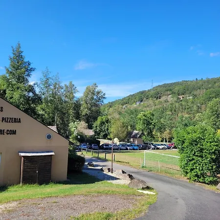 Vakantiehuis Village 17 Gites, Piscine, Restaurant , 2 Avec Spa, 4km De Conques