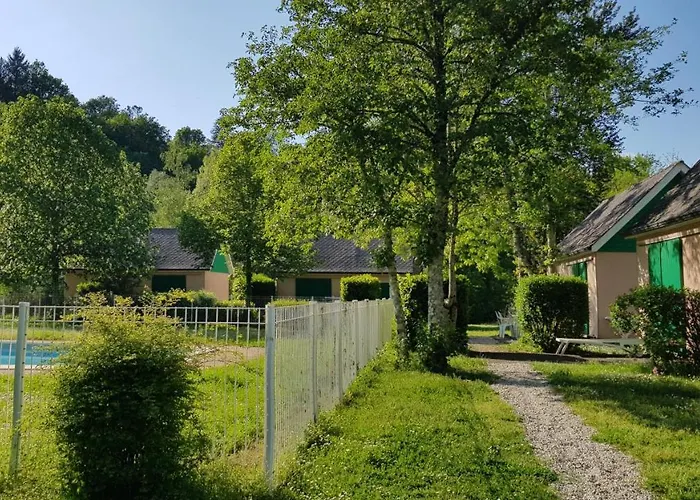 Feriehus Village 17 Gites, Piscine, Restaurant , 2 Avec Spa, 4km De Conques