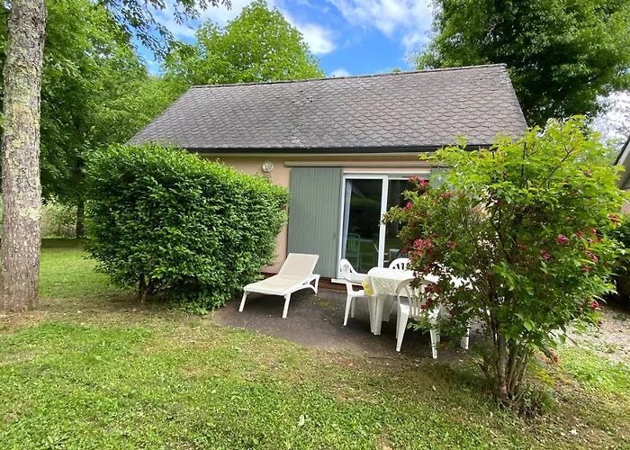 Village 17 Gites, Piscine, Restaurant , 2 Avec Spa, 4km De Feriehus Conques