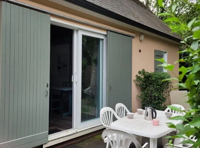 Village 17 Gites, Piscine, Restaurant , 2 Avec Spa, 4km De Feriehus Conques