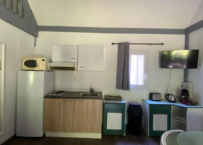 Village 17 Gites, Piscine, Restaurant , 2 Avec Spa, 4km De * Conques